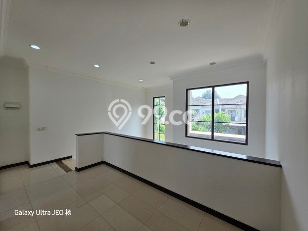 Dijual Rumah Luas Megah Dengan View Cantik di BSD City, Tangerang Dijual Rumah Luas Megah Dengan View Cantik di BSD City, Tangerang