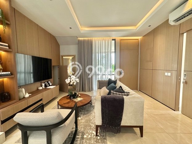 Ready to Use! Luxury House LT 144m2 Desain Modern di BSD City Ready to Use! Luxury House LT 144m2 Desain Modern di BSD City