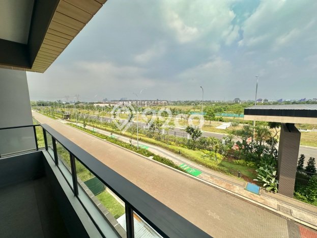 Ready to Use! Luxury House LT 144m2 Desain Modern di BSD City Ready to Use! Luxury House LT 144m2 Desain Modern di BSD City
