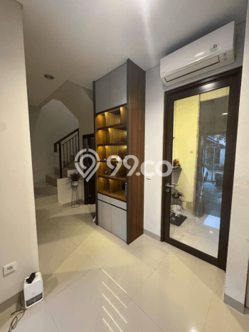 Rumah Luas Asri 3 KT Siap Pakai di BSD Vanya Park Tangerang Rumah Luas Asri 3 KT Siap Pakai di BSD Vanya Park Tangerang