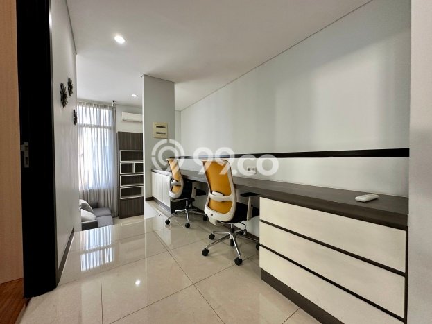 Rumah Elit LB 337m2 Siap Pakai Desain Elegan di BSD City, Tangerang Rumah Elit LB 337m2 Siap Pakai Desain Elegan di BSD City, Tangerang