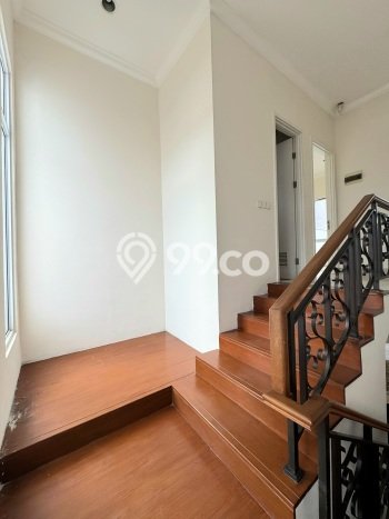 Jual Rumah Luas Elegan Dengan View Eksklusif di BSD Green Wich, Tangerang Jual Rumah Luas Elegan Dengan View Eksklusif di BSD Green Wich, Tangerang