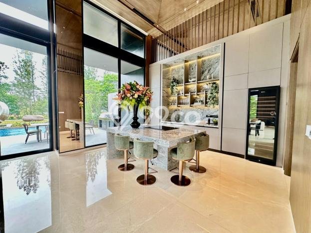 For Sale! Premium House LT 1025m2 Desain Elegan di BSD Foresta For Sale! Premium House LT 1025m2 Desain Elegan di BSD Foresta