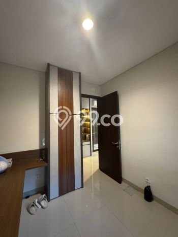 Rumah Luas Asri 3 KT Siap Pakai di BSD Vanya Park Tangerang Rumah Luas Asri 3 KT Siap Pakai di BSD Vanya Park Tangerang
