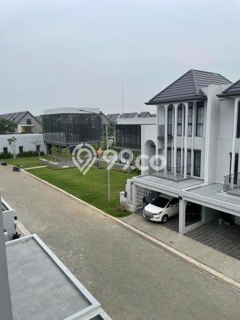 Rumah Mewah LB 165m2 Siap Pakai Desain Elegan di BSD City, Tangerang Rumah Mewah LB 165m2 Siap Pakai Desain Elegan di BSD City, Tangerang