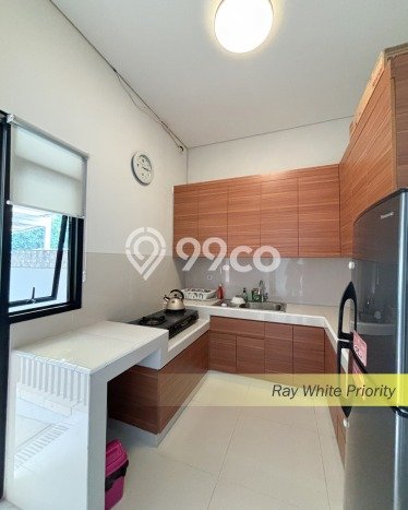 Dijual Rumah Mewah Elegan Dengan View Cantik di Bintaro, Tangerang Selatan Dijual Rumah Mewah Elegan Dengan View Cantik di Bintaro, Tangerang Selatan