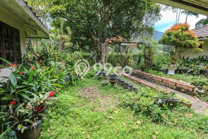 Vila Premium Kawasan Cipanas, Ukuran 11000m2m², Dekat ke berbagai keperluan Vila Premium Kawasan Cipanas, Ukuran 11000m2m², Dekat ke berbagai keperluan