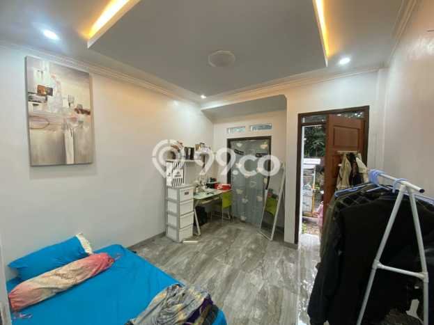 Jual Rumah Eksklusif 7 KT di Buah Batu, Bandung Jual Rumah Eksklusif 7 KT di Buah Batu, Bandung
