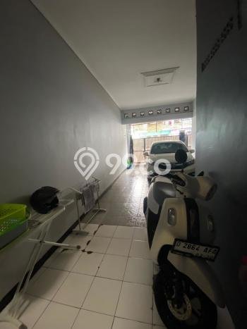 Kost Dijual Lokasi Sukasari, Bandung, 0 KT, 10 KM, 150m2 Kost Dijual Lokasi Sukasari, Bandung, 0 KT, 10 KM, 150m2