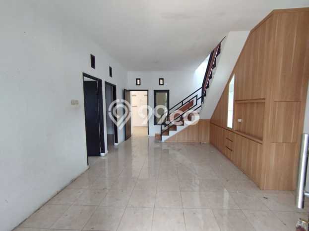 For Sale Rumah 4 Kamar Lokasi Strategis Nyaman dan Strategis di Parongpong For Sale Rumah 4 Kamar Lokasi Strategis Nyaman dan Strategis di Parongpong