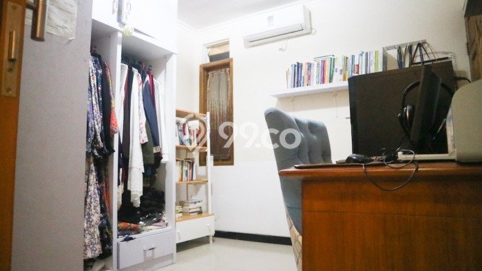For Sale! Premium House LT 270m2 Desain Modern di Buah Batu For Sale! Premium House LT 270m2 Desain Modern di Buah Batu