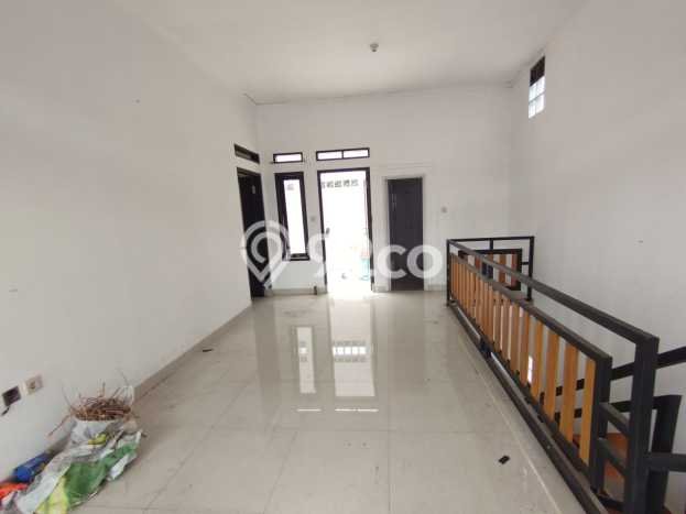 For Sale Rumah 4 Kamar Lokasi Strategis Nyaman dan Strategis di Parongpong For Sale Rumah 4 Kamar Lokasi Strategis Nyaman dan Strategis di Parongpong