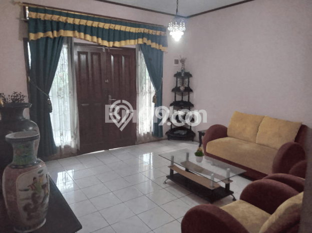 Siap Huni Rumah Mewah 6 Kamar di Ciomas Dekat ke Mana Saja Siap Huni Rumah Mewah 6 Kamar di Ciomas Dekat ke Mana Saja