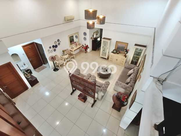 Rumah Luxury Modern Tanpa Renovasi di Bintaro Tangerang Selatan Rumah Luxury Modern Tanpa Renovasi di Bintaro Tangerang Selatan