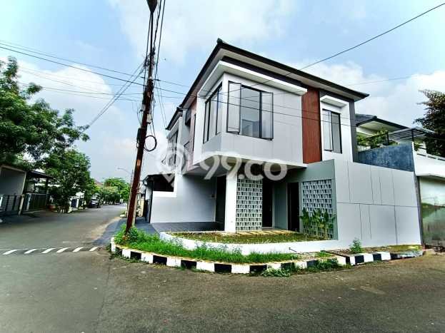 Dijual Rumah Mewah Elegan Dengan View Cantik di Bintaro, Tangerang Selatan Dijual Rumah Mewah Elegan Dengan View Cantik di Bintaro, Tangerang Selatan
