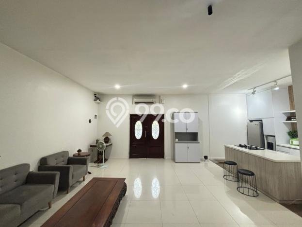 Jual Rumah Luas Megah Dengan View Eksklusif di Bintaro, Tangerang Selatan Jual Rumah Luas Megah Dengan View Eksklusif di Bintaro, Tangerang Selatan