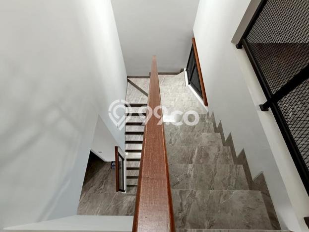 Dijual Rumah Mewah Elegan Dengan View Cantik di Bintaro, Tangerang Selatan Dijual Rumah Mewah Elegan Dengan View Cantik di Bintaro, Tangerang Selatan