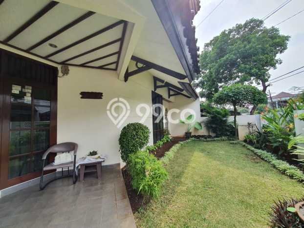 Rumah Elit Modern Siap Huni di Bintaro Jakarta Selatan Rumah Elit Modern Siap Huni di Bintaro Jakarta Selatan