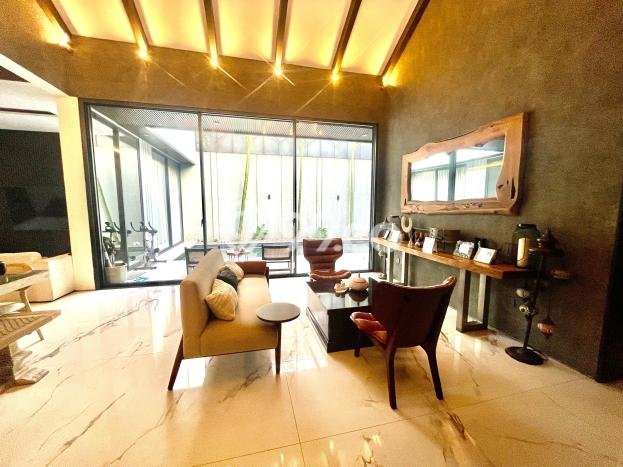 Jual Rumah Luas Megah Dengan View Cantik di Bintaro, Tangerang Selatan Jual Rumah Luas Megah Dengan View Cantik di Bintaro, Tangerang Selatan