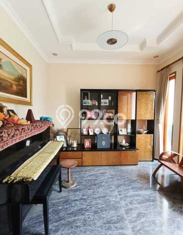 Rumah Mewah LB 360m2 Siap Pakai Desain Elegan di Bintaro, Jakarta Selatan Rumah Mewah LB 360m2 Siap Pakai Desain Elegan di Bintaro, Jakarta Selatan
