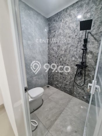 Dijual Rumah Luas Megah Dengan View Cantik di Sunter, Jakarta Utara Dijual Rumah Luas Megah Dengan View Cantik di Sunter, Jakarta Utara