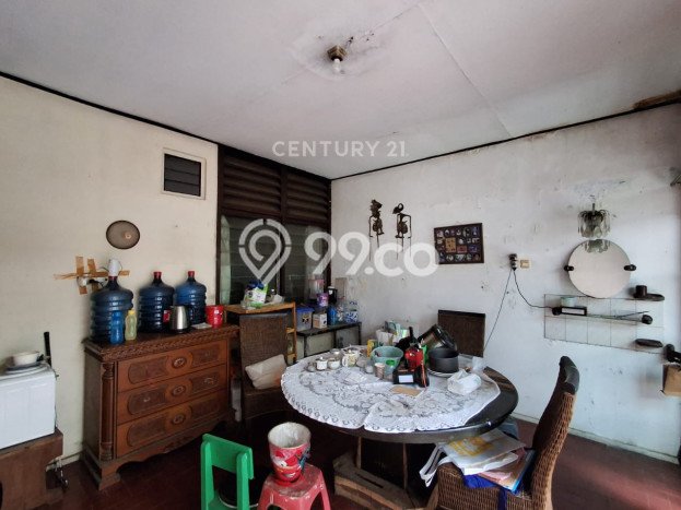Rumah Luxury Modern Tanpa Renovasi di Pulomas Jakarta Timur Rumah Luxury Modern Tanpa Renovasi di Pulomas Jakarta Timur