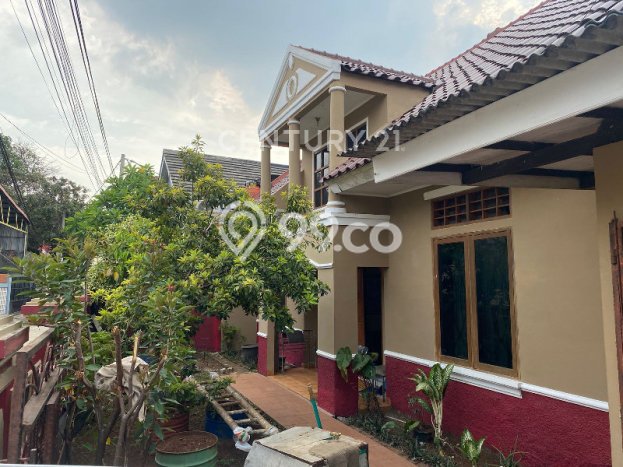 Dijual Rumah Premium dengan Fasilitas Sekitar Komplit di Cipayung, Jakarta Timur Dijual Rumah Premium dengan Fasilitas Sekitar Komplit di Cipayung, Jakarta Timur
