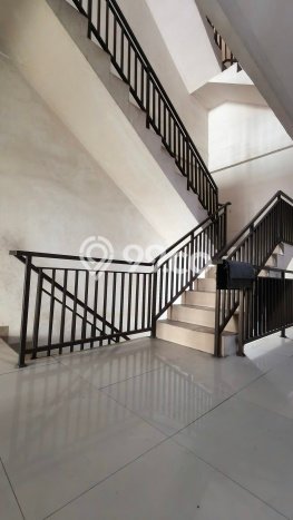 Ruko Dijual di Bekasi LT 71m2 & LB 188m2 Lokasi Terbaik! Ruko Dijual di Bekasi LT 71m2 & LB 188m2 Lokasi Terbaik!