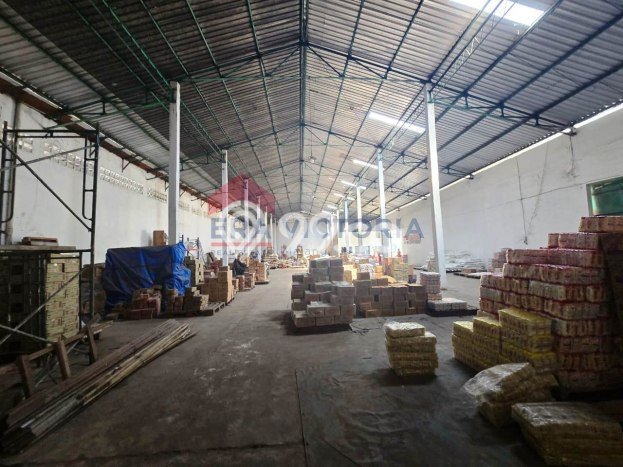 Gudang untuk disewa di Sukun punya LT 3025m2 & LB 1100m2 harga sewa kompetitif Gudang untuk disewa di Sukun punya LT 3025m2 & LB 1100m2 harga sewa kompetitif