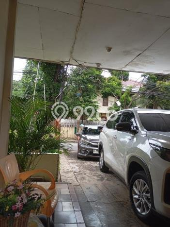 Rumah Elit Modern Tanpa Renovasi di Slipi Jakarta Barat Rumah Elit Modern Tanpa Renovasi di Slipi Jakarta Barat