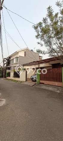 Rumah Elit Modern Tanpa Renovasi di Slipi Jakarta Barat Rumah Elit Modern Tanpa Renovasi di Slipi Jakarta Barat