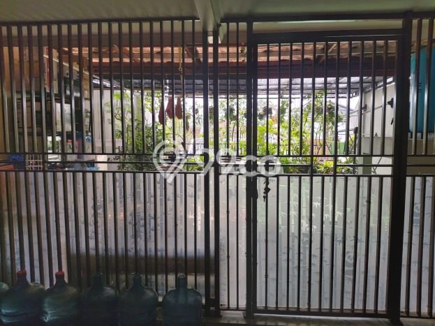 Rumah Minimalis 3 KT di Kemang Pratama Bekasi Semi Furnished Rumah Minimalis 3 KT di Kemang Pratama Bekasi Semi Furnished