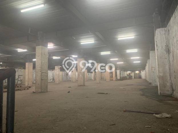 Gudang untuk Disewa di Pusat Bekasi Luas Bangunan 5030m2 Gudang untuk Disewa di Pusat Bekasi Luas Bangunan 5030m2