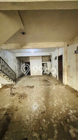 Unit Ruko Paling Strategis di Cibarusah Bekasi dengan LB 240m2 Unit Ruko Paling Strategis di Cibarusah Bekasi dengan LB 240m2