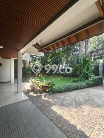 Rumah Luxury Modern Tanpa Renovasi di Kemang Jakarta Selatan Rumah Luxury Modern Tanpa Renovasi di Kemang Jakarta Selatan