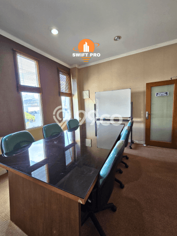 Ruko Dijual di Prime Area Jakarta Selatan Luas 200m2 Ruko Dijual di Prime Area Jakarta Selatan Luas 200m2
