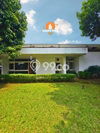 Rumah Luxury Modern Tanpa Renovasi di Kemang Jakarta Selatan Rumah Luxury Modern Tanpa Renovasi di Kemang Jakarta Selatan