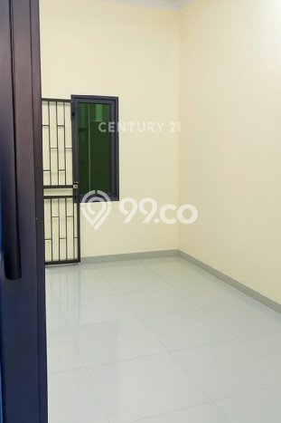Siap Huni Rumah Mewah 5 Kamar di Johar Baru Dekat ke Mana Pun Siap Huni Rumah Mewah 5 Kamar di Johar Baru Dekat ke Mana Pun
