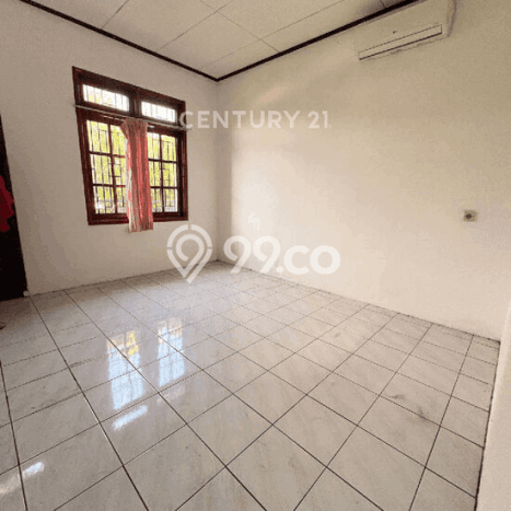 For Sale Rumah 5 Kamar Lokasi Strategis Nyaman dan Strategis di Duren Sawit For Sale Rumah 5 Kamar Lokasi Strategis Nyaman dan Strategis di Duren Sawit