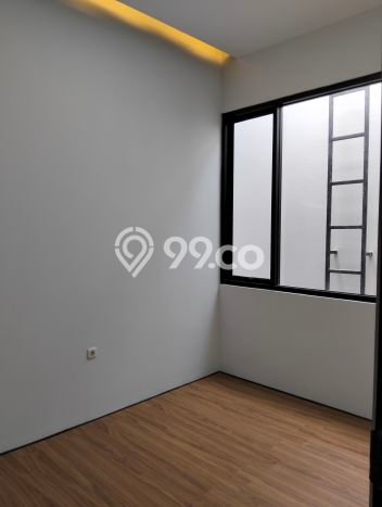 Rumah Mewah 3 KT 3 KM di Kompleks Perumahan Leuwi Panjang, Bandung Rumah Mewah 3 KT 3 KM di Kompleks Perumahan Leuwi Panjang, Bandung