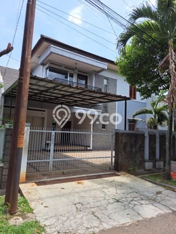 Rumah Lokasi Strategis di Batununggal, Bandung, LT 325m2m² Bangunan 290m2m² Rumah Lokasi Strategis di Batununggal, Bandung, LT 325m2m² Bangunan 290m2m²