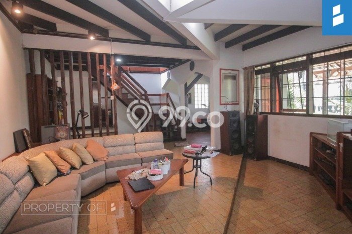 PROMO TERBATAS! Rumah Berkualitas area Sukasari, Bandung, LT 595m² Bangunan 315m² PROMO TERBATAS! Rumah Berkualitas area Sukasari, Bandung, LT 595m² Bangunan 315m²