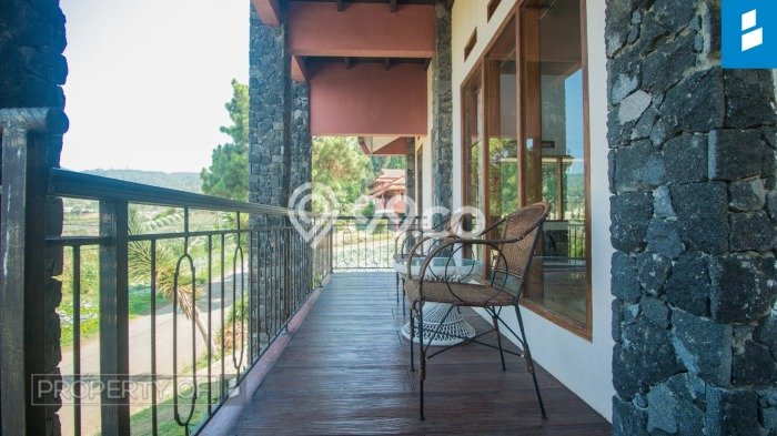 Rumah 4 Kamar Tidur Desain Minimalis di Kawasan Elite Parongpong, Bandung Barat Rumah 4 Kamar Tidur Desain Minimalis di Kawasan Elite Parongpong, Bandung Barat