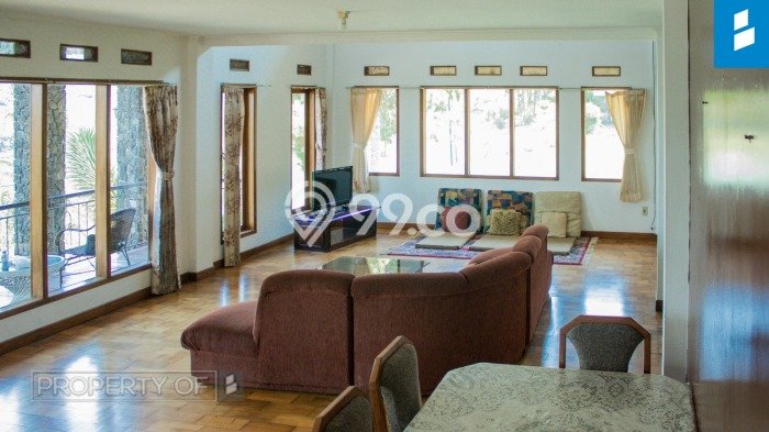 Rumah 4 Kamar Tidur Desain Minimalis di Kawasan Elite Parongpong, Bandung Barat Rumah 4 Kamar Tidur Desain Minimalis di Kawasan Elite Parongpong, Bandung Barat