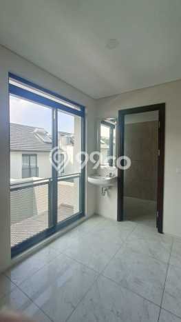 DREAM HOME! Rumah di Padalarang, 2 KM, Free Banjir, LT 120m² Bangunan 94m² DREAM HOME! Rumah di Padalarang, 2 KM, Free Banjir, LT 120m² Bangunan 94m²
