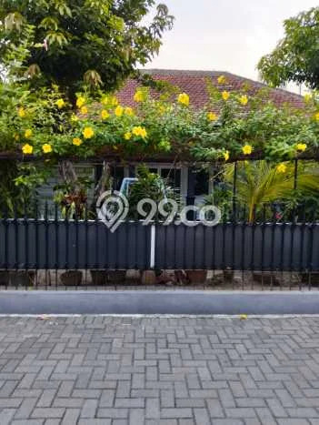 Jual Rumah Luas Elegan Dengan View Cantik di Caturtunggal, Sleman Jual Rumah Luas Elegan Dengan View Cantik di Caturtunggal, Sleman