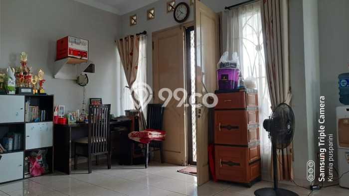 Dijual Rumah Luas Elegan Dengan View Cantik di Puri Indah, Jakarta Barat Dijual Rumah Luas Elegan Dengan View Cantik di Puri Indah, Jakarta Barat