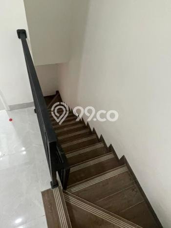 Jual Rumah Bagus Siap Huni LB 60m2 di Kebon Jeruk, Jakarta Barat Jual Rumah Bagus Siap Huni LB 60m2 di Kebon Jeruk, Jakarta Barat