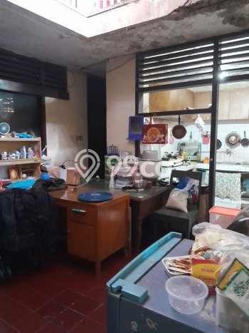 Dijual Rumah Luas Elegan Dengan View Eksklusif di Tanjung Duren, Jakarta Barat Dijual Rumah Luas Elegan Dengan View Eksklusif di Tanjung Duren, Jakarta Barat