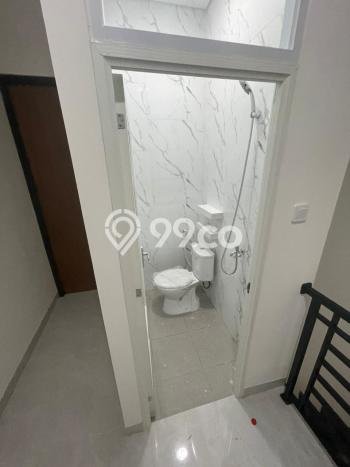 Jual Rumah Bagus Siap Huni LB 60m2 di Kebon Jeruk, Jakarta Barat Jual Rumah Bagus Siap Huni LB 60m2 di Kebon Jeruk, Jakarta Barat